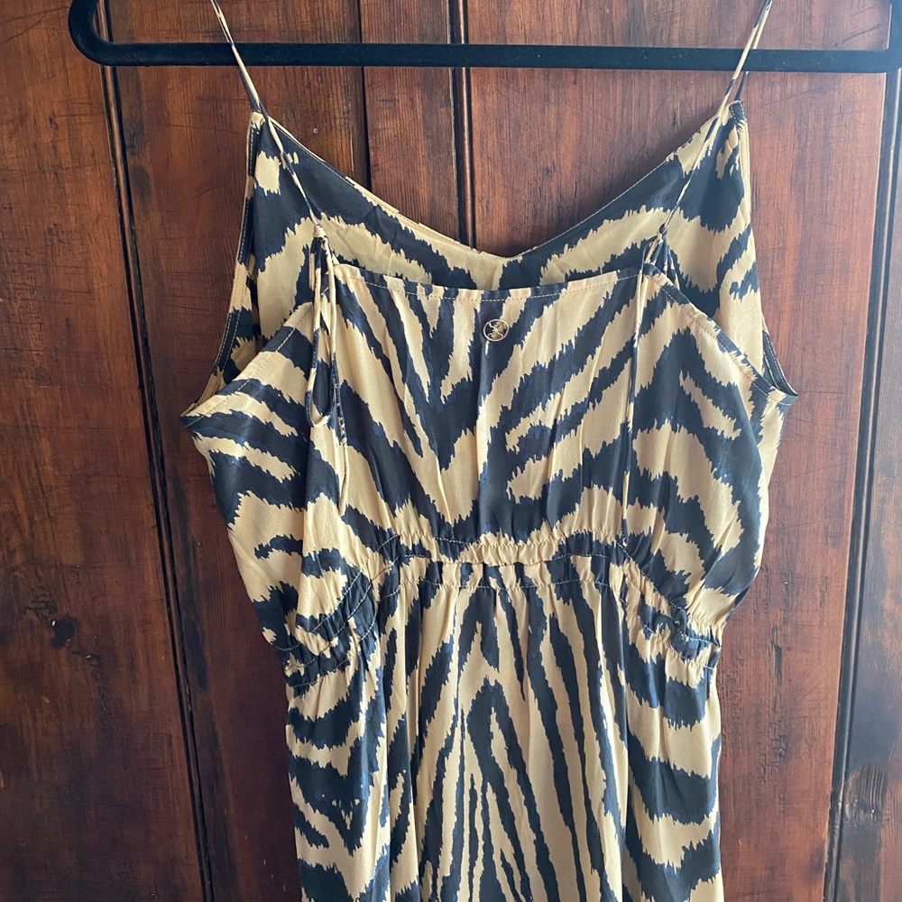 Vix Paula Hermanny Cape Karine Long Dress - Picture 7 of 8